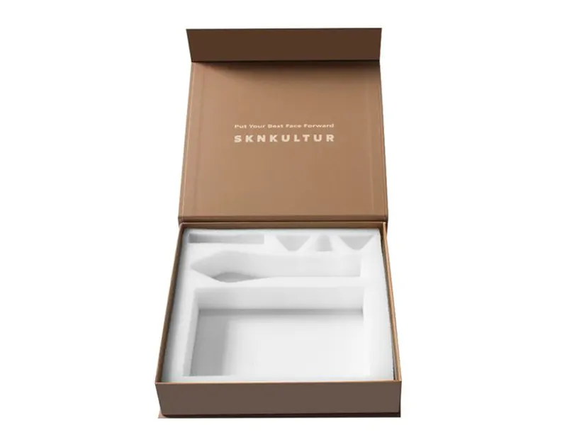 magnetic-closure-box-with-foam-insert