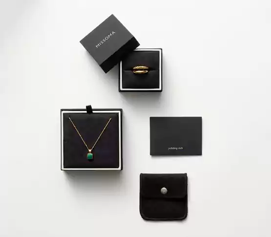 rigid-jewelry-boxd