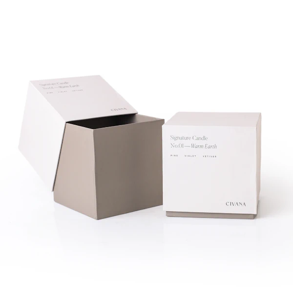 magnetic-closure-box-with-insert